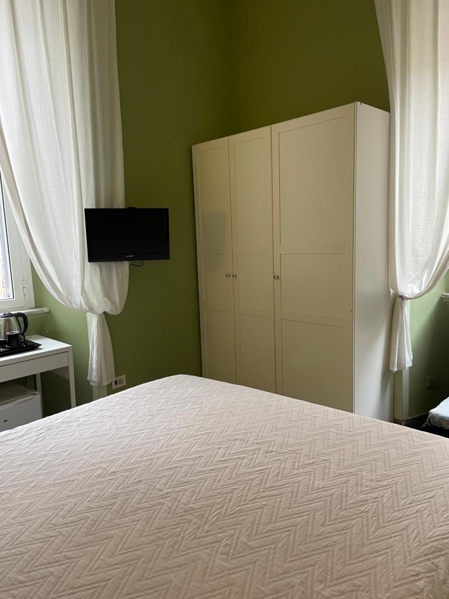 Guest House Meret Рим Екстер'єр фото