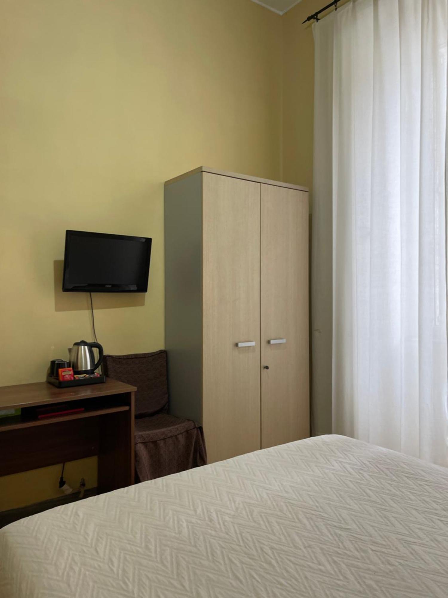 Guest House Meret Рим Екстер'єр фото