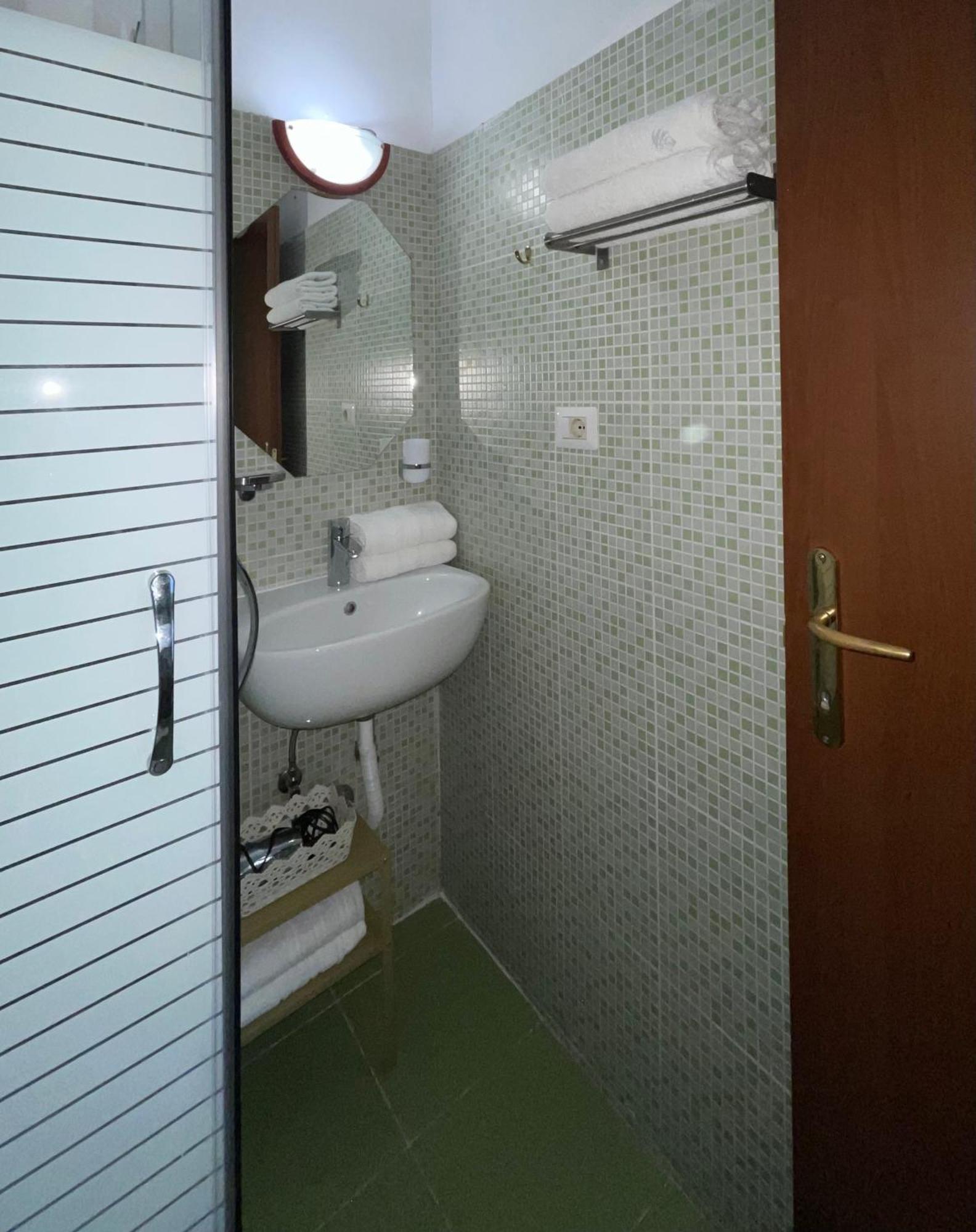 Guest House Meret Рим Екстер'єр фото